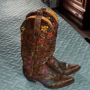 Old Gringo Floral Embroidered Cowboy Boots
